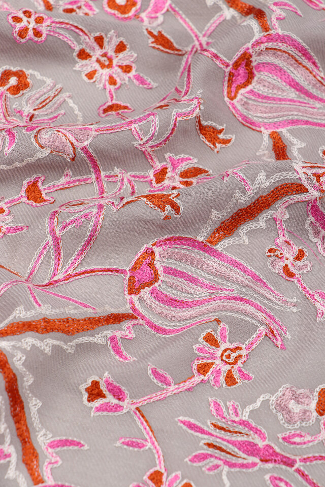 Gray Pink Tulip Pattern Embroidered Wool Shawl - 4