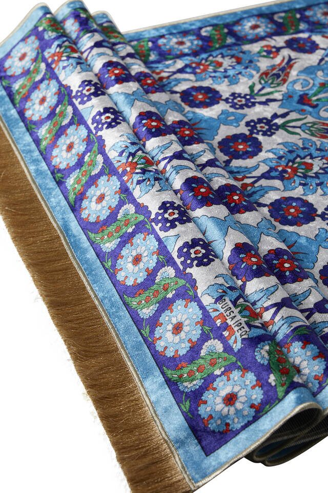 Turquoise Velvet Carpet Prayer Rug - 3