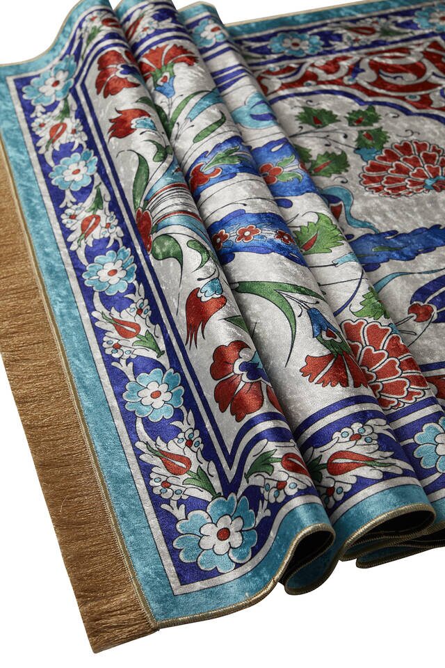 Turquoise Velvet Carpet Prayer Rug - 3