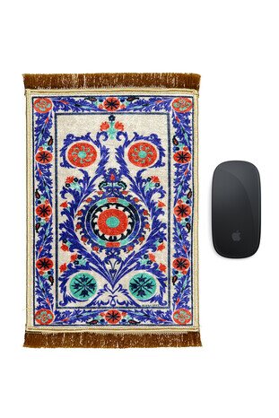 White Decorative Small Carpet Mousepad 