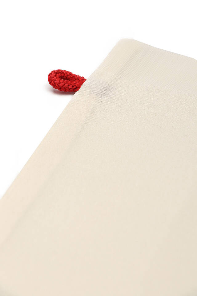 White Flat Pouch - 3