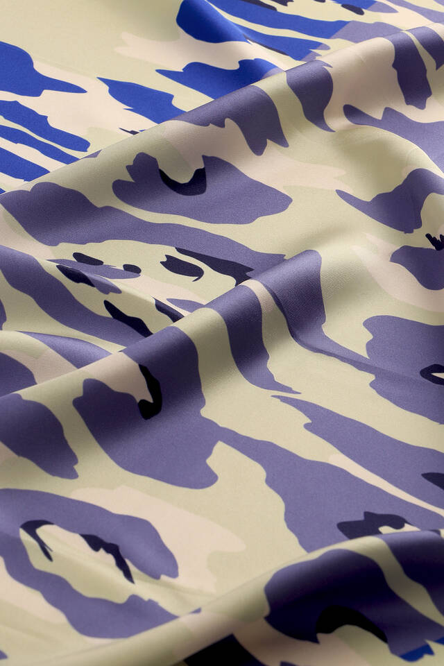 Yeşil Sare Desen Twill İpek Eşarp - 3