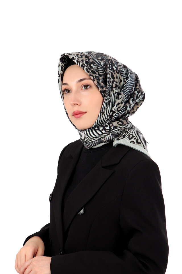 Su Yeşil Zebra Leopar Desen Twill İpek Eşarp 