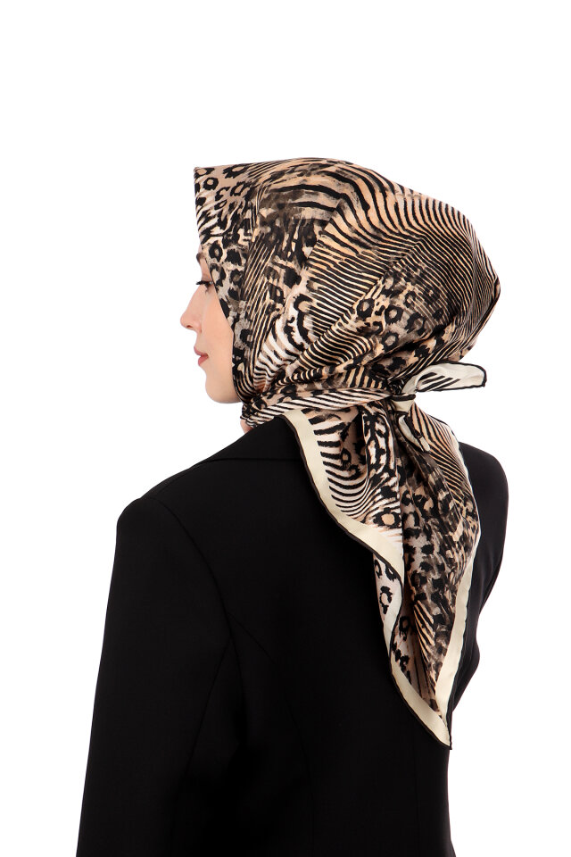 Cream Zebra Leopard Pattern Twill Silk Scarf - 2