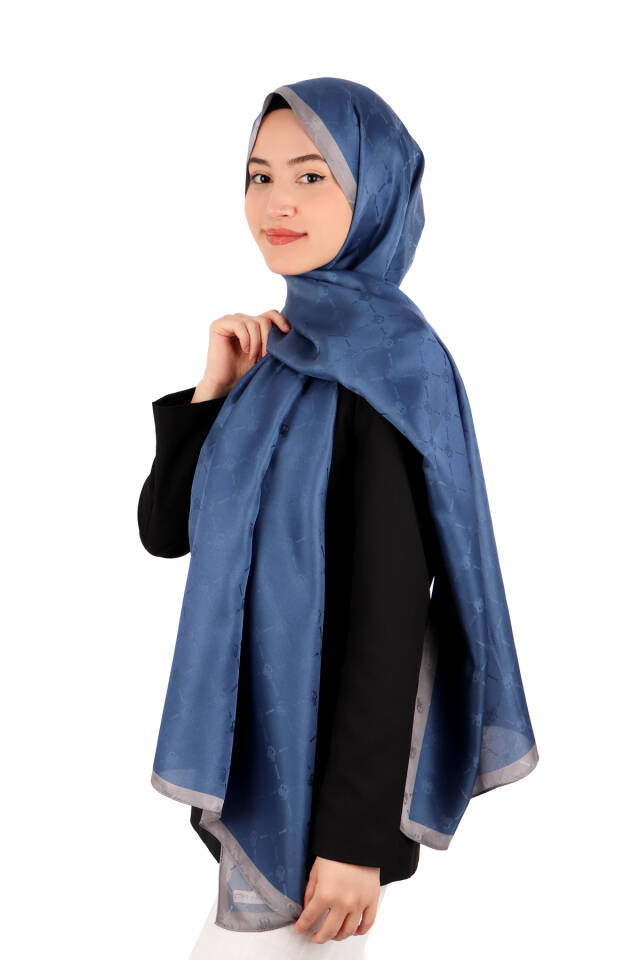 Lacivert Zincir Monogram Desen İpek Şal - 2
