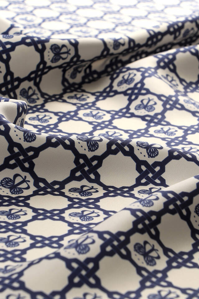 Ekru Zincir Monogram Twill İpek Eşarp - 3